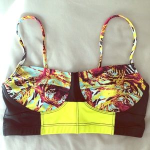 Onzie workout bra top